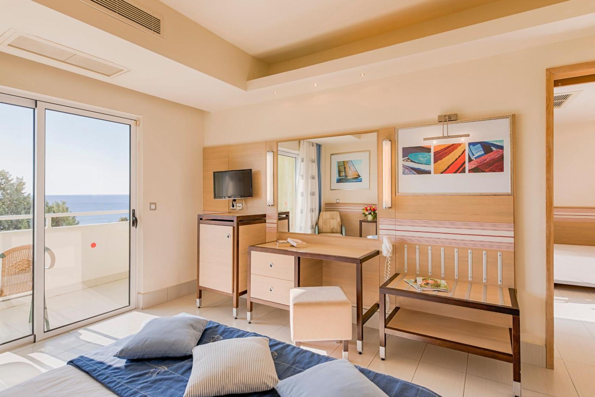 Esperides Beach Resort Ammoudes  Room photo