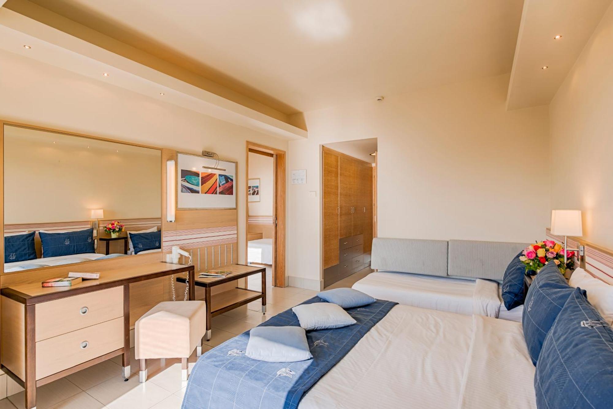 Esperides Beach Resort Ammoudes  Room photo