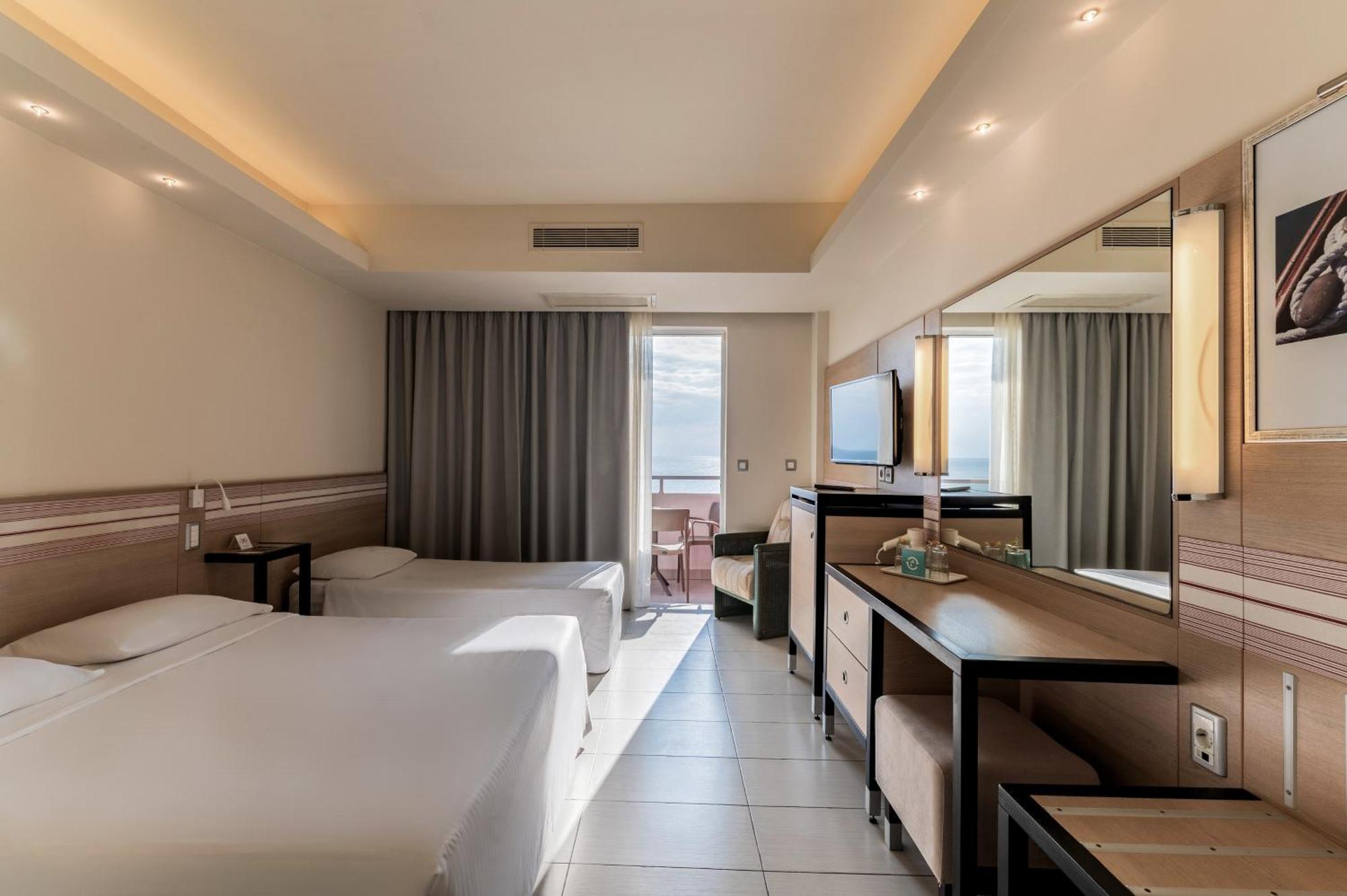 Esperides Beach Resort Ammoudes  Room photo